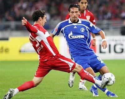 借底线绕掩 借底线绕掩